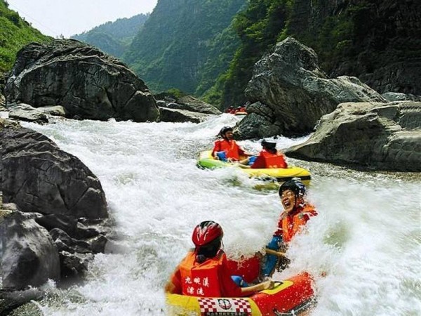 夏季来了，漂流景区要做好这些注意事项 