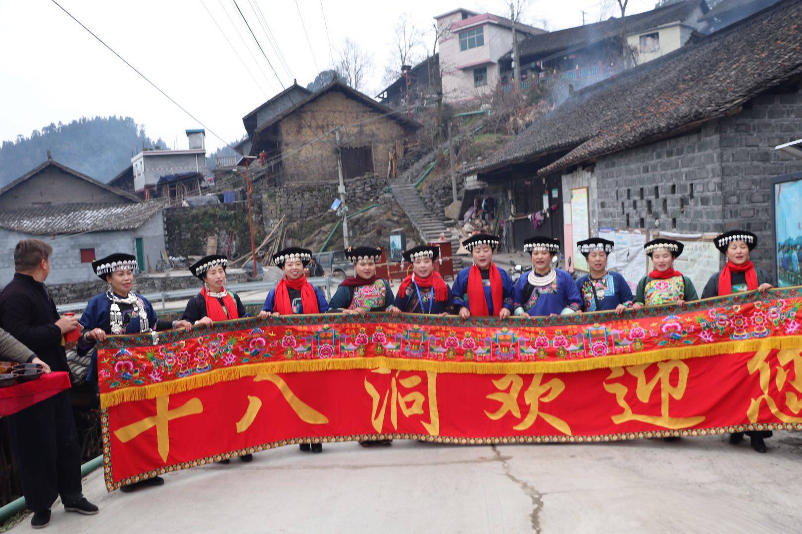 20191108721403.jpg eb9b31ea5c8855f_size233_w1620_h1080.jpg