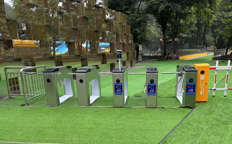 1735541843298994.jpg 1688972256191978.jpg